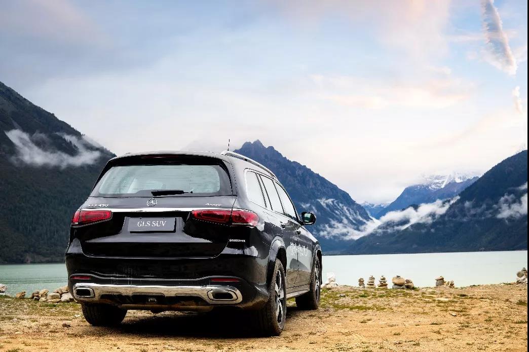 非常荣幸能够与奔驰携手合作完成今年的SUV之旅 非常荣幸能够与奔驰携手合作完成今年的SUV之旅