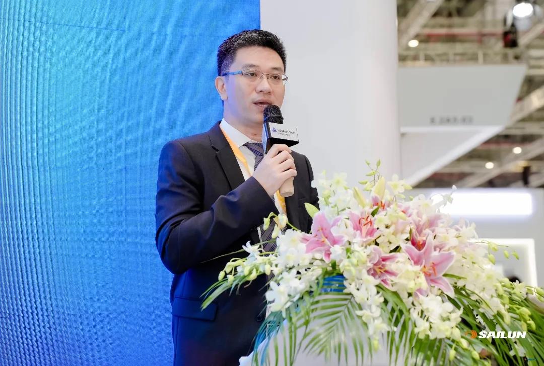 TÜV莱茵大中华区交通服务副总裁黄余欣致辞 TÜV莱茵大中华区交通服务副总裁黄余欣致辞