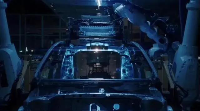 该厂是全球首个全架构、全能源、全车系超级智能工厂 该厂是全球首个全架构、全能源、全车系超级智能工厂